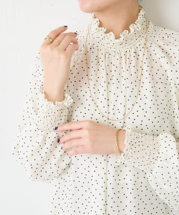 COLLAGE GALLARDAGALANTE(コラージュ ガリャルダガランテ) ハイネックシャーリングドットブラウス/セレモニー