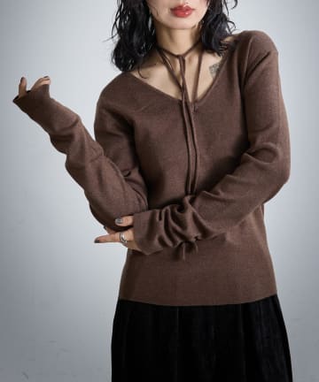 -goocy-(グーシー) チョーカー付き前後2WAYニット