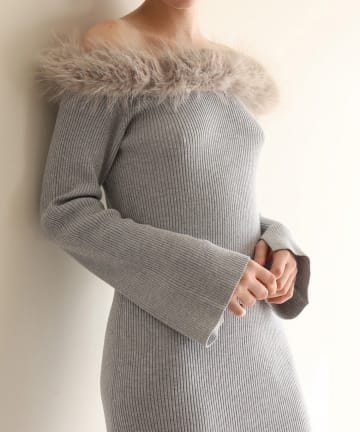 NICE CLAUP / OLIVE des OLIVE OUTLET(ナイスクラップ  / オリーブ デ オリーブ アウトレット) 【Seemi.】ファー付きニットワンピ
