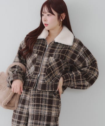 NICE CLAUP / OLIVE des OLIVE OUTLET(ナイスクラップ  / オリーブ デ オリーブ アウトレット) 【RMAF】衿ファー付チャックショートジャケット