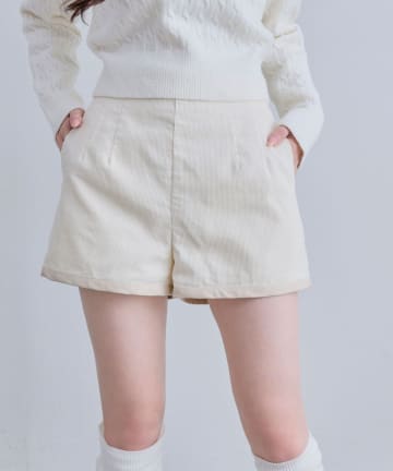 ショートパンツ