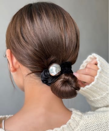 CPCM(シーピーシーエム) シルバーボールベロアシュシュ