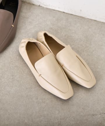 Jena　espace merveilleux(ジェナ　エスパスメルヴェイユ) フラットソフトパンプス