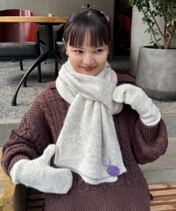 CIAOPANIC TYPY(チャオパニックティピー) 缶バッチ付きマフラー×手袋3点セット