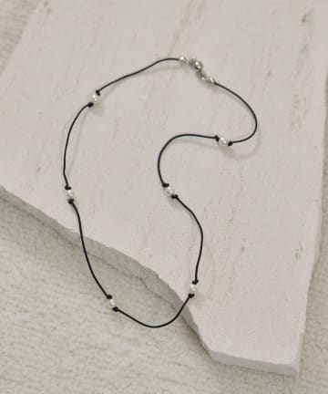 ear PAPILLONNER(イア パピヨネ) パール×コードショートネックレス