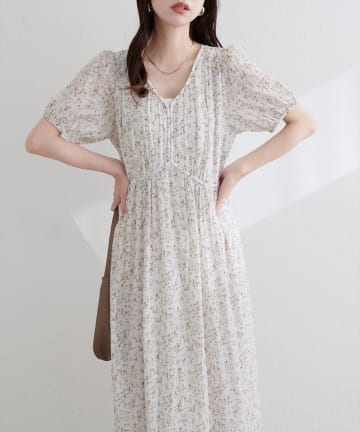 NICE CLAUP / OLIVE des OLIVE OUTLET(ナイスクラップ  / オリーブ デ オリーブ アウトレット) 【natural couture】コード切り替えギャザーワンピース