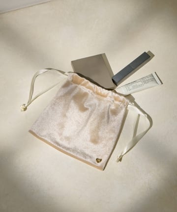 Lattice(ラティス) ベロア巾着ポーチ