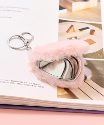 コンパクトエコファーミラーチャーム