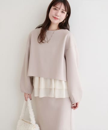 natural couture(ナチュラルクチュール) ショート丈ダンボールプルオーバー+ペプラムキャミSET