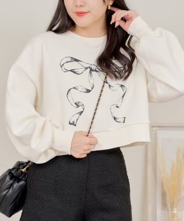 NICE CLAUP / OLIVE des OLIVE OUTLET(ナイスクラップ  / オリーブ デ オリーブ アウトレット) 【RMAF】リボンプリントショートスウェット