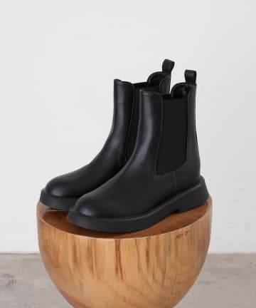 SHENERY(シーナリー) インヒールサイドゴアブーツ