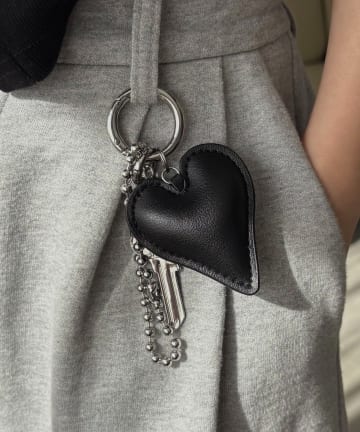 CAPRICIEUX LE'MAGE(カプリシュレマージュ) 〈GOLDY/ゴールディ〉ハートバッグチャーム