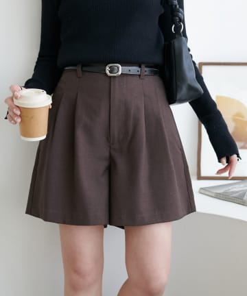 DISCOAT(ディスコート) 【洗濯可能/美シルエット】ウールブレンドショートパンツ