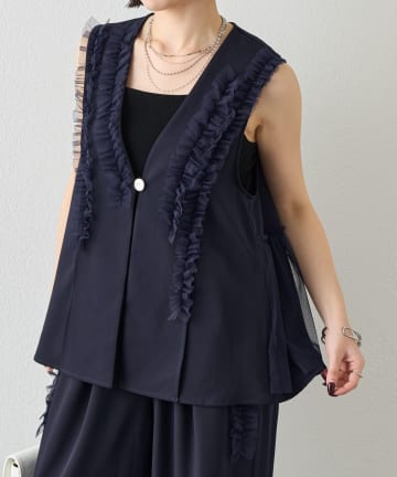 Jena　espace merveilleux(ジェナ　エスパスメルヴェイユ) フリルチュールセットアップ