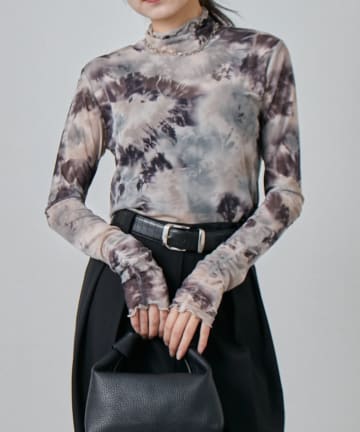 Lui's(ルイス) 袖ギャザーマーブルシアートップス