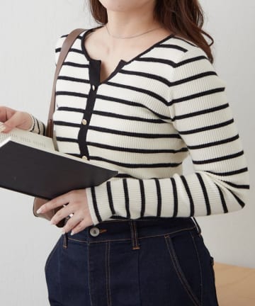 Remind me and forever(リマインドミーアンドフォーエバー) キーネックカーデライクリブプルオーバー