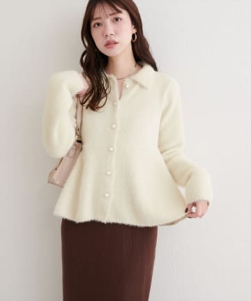 natural couture(ナチュラルクチュール) フェザーペプラムニットカーディガン