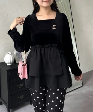 prose verse(プロズヴェール) 裾アシメフリルペプラムベロアトップス