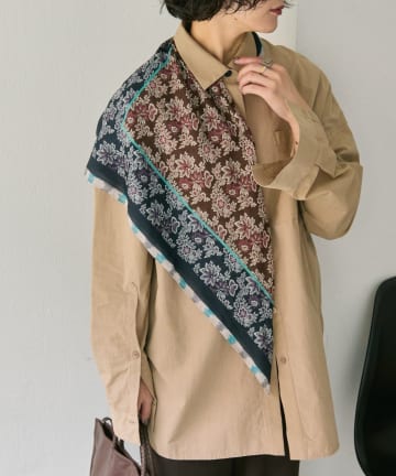 OUTLET(アウトレット) 【ear PAPILLONNER】レザーリング付き2色花柄ストール