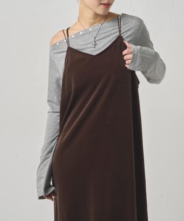 OUTLET(アウトレット) 【WHO'S WHO gallery】ベロア Iラインキャミワンピ