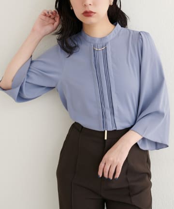 NICE CLAUP / OLIVE des OLIVE OUTLET(ナイスクラップ  / オリーブ デ オリーブ アウトレット) 【natural couture】メタルチャーム付き7分袖フレア袖ブラウス