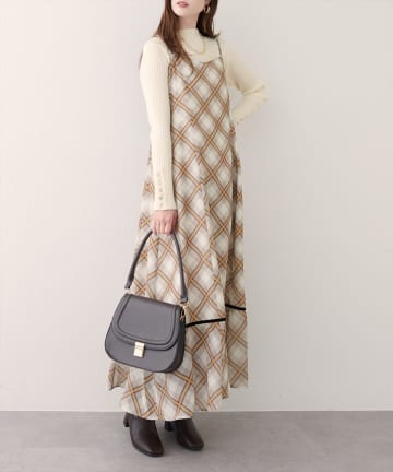 NICE CLAUP / OLIVE des OLIVE OUTLET(ナイスクラップ  / オリーブ デ オリーブ アウトレット) 【natural couture】ベロア切り替えキャミワンピース