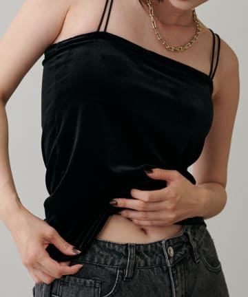 NICE CLAUP / OLIVE des OLIVE OUTLET(ナイスクラップ  / オリーブ デ オリーブ アウトレット) 【LARUTA】カップ付きベロアキャミ