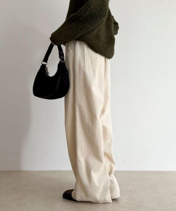 FREDY & GLOSTER(フレディ アンド グロスター) コーデュロイドロストイージーパンツ