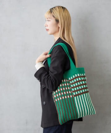 BIRTHDAY BAR(バースデイバー) ニットパターンワイドチェックバッグ