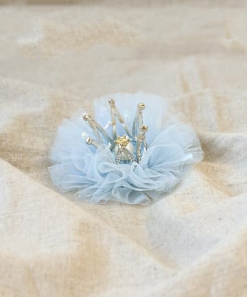 3COINS(スリーコインズ) チュール付クラウンクリップ／KIDS