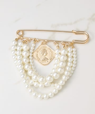 COLLAGE GALLARDAGALANTE(コラージュ ガリャルダガランテ) 【PAPILLONNER/パピヨネ】チャームブローチ/セレモ二ー