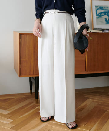 OUTLET(アウトレット) 【Discoat】ベルト付き欲張りストレートタックパンツ