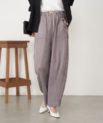 Jena　espace merveilleux(ジェナ　エスパスメルヴェイユ) レイヤード風スエードカーブパンツ