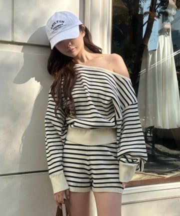 RAY CASSIN(レイカズン) ボーダーワンショルニット