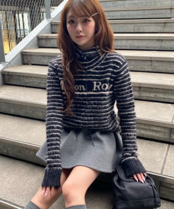 RAY CASSIN(レイカズン) シャギーロゴ釦カーディガン