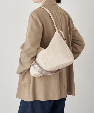 russet(ラシット) エンボスモノグラム2WAYショルダーショルダーバッグ