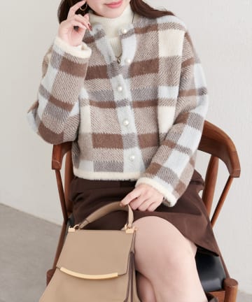 natural couture(ナチュラルクチュール) チェック柄シャギーニットカーデ