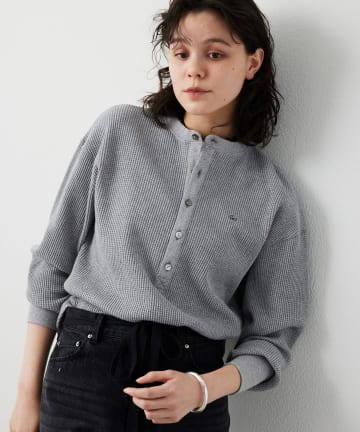 Whim Gazette(ウィム ガゼット) サーマルヘンリープルオーバー