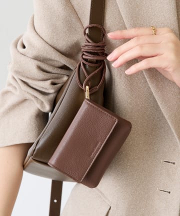 COLLAGE GALLARDAGALANTE(コラージュ ガリャルダガランテ) 【PAPILLONNER/パピヨネ】ベルト付きマルチケース