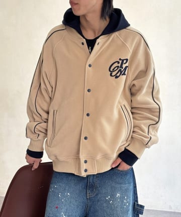 CPCM(シーピーシーエム) バックフラワーフリーススタジャン