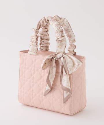 one after another NICE CLAUP(ワンアフターアナザー ナイスクラップ) スカーフハンドルキルティングトート