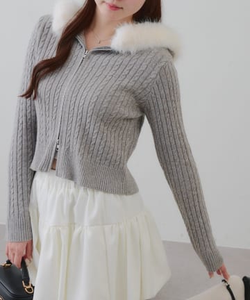 NICE CLAUP / OLIVE des OLIVE OUTLET(ナイスクラップ  / オリーブ デ オリーブ アウトレット) 冬の旬顔トレンドitem♪【RMAF】キラキラケーブルファーパーカー