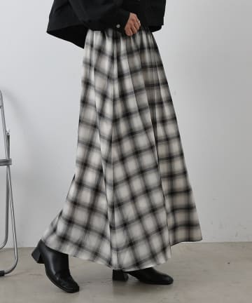 COLONY 2139(コロニー トゥーワンスリーナイン) オンブレチェックフレアスカート