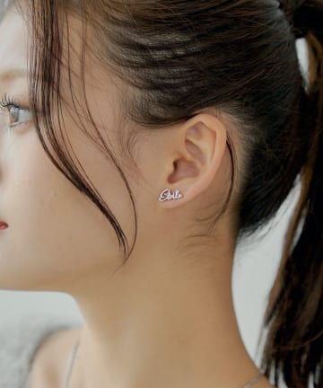 OUTLET(アウトレット) 【Chico】ロゴモチーフピアス