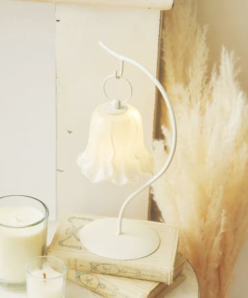 salut!(サリュ) 《WEB限定再入荷》フラワーハンギングLEDライト／choupinet