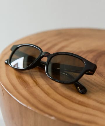 RIVE DROITE(リヴドロワ) 【かけるだけでこなれた旬顔に】フレームサングラス