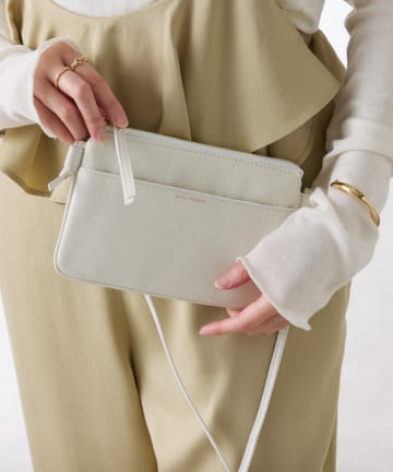 COLLAGE GALLARDAGALANTE(コラージュ ガリャルダガランテ) 【PAPILLONNER/パピヨネ】スマホウォレットショルダー