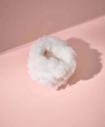 Lattice(ラティス) キルティング風エコファーロールカフ