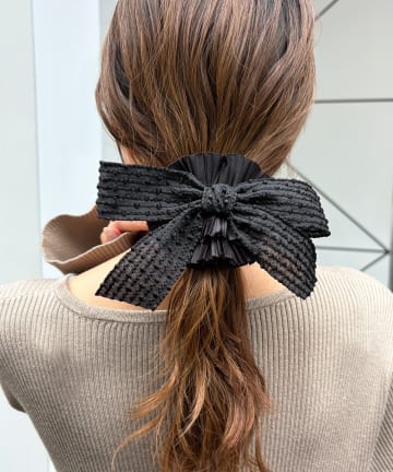 Lattice(ラティス) リボン付きプリーツシュシュ