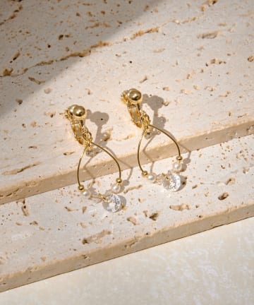 Lattice(ラティス) 華奢イヤリング